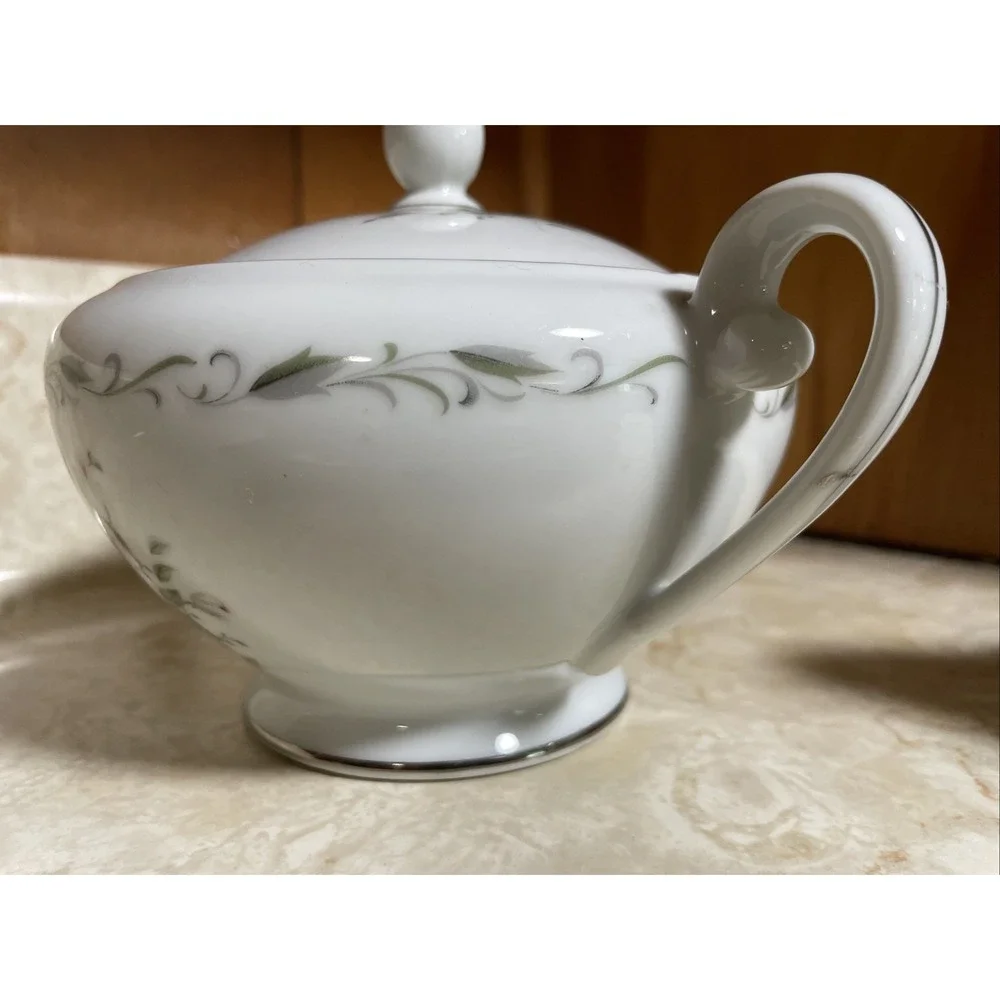 Vintage Romance Diamond China Sugar‎ Bowl With Lid And Creamer- Made In Japan